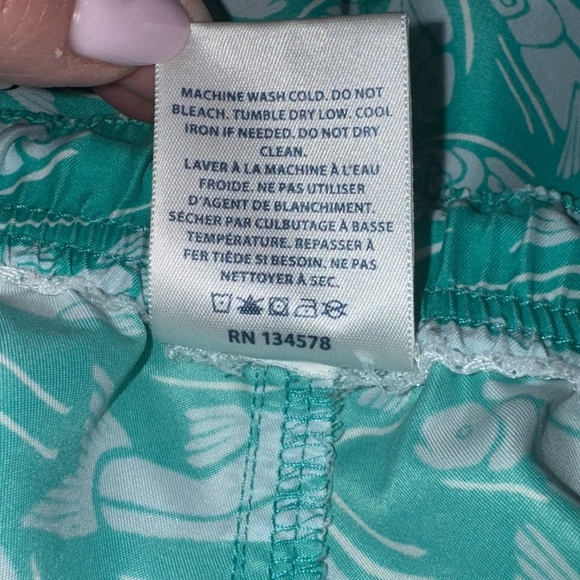 Vineyard Vines Swim Trunks fishy- Mens XLarge Green Mesh shorts - Picture 7 of 10